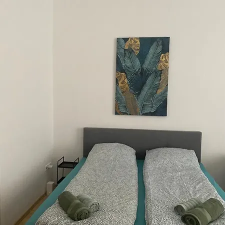 Blue Danube Downtown With Free Parking