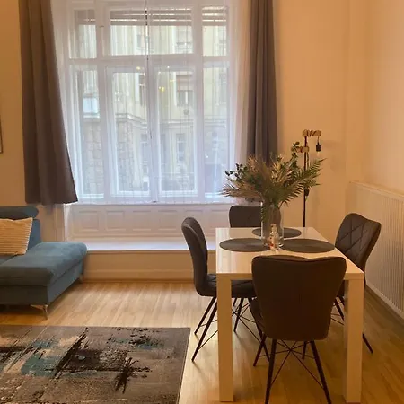 Blue Danube Downtown With Free Parking * Budapesta